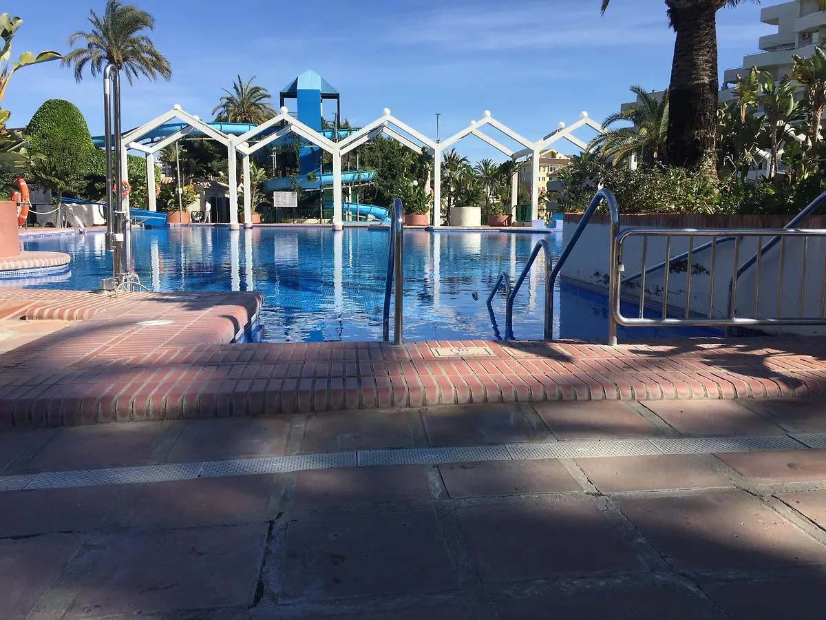 Estudios Y Apartamentos Benal Beach Benalmadena 0*,